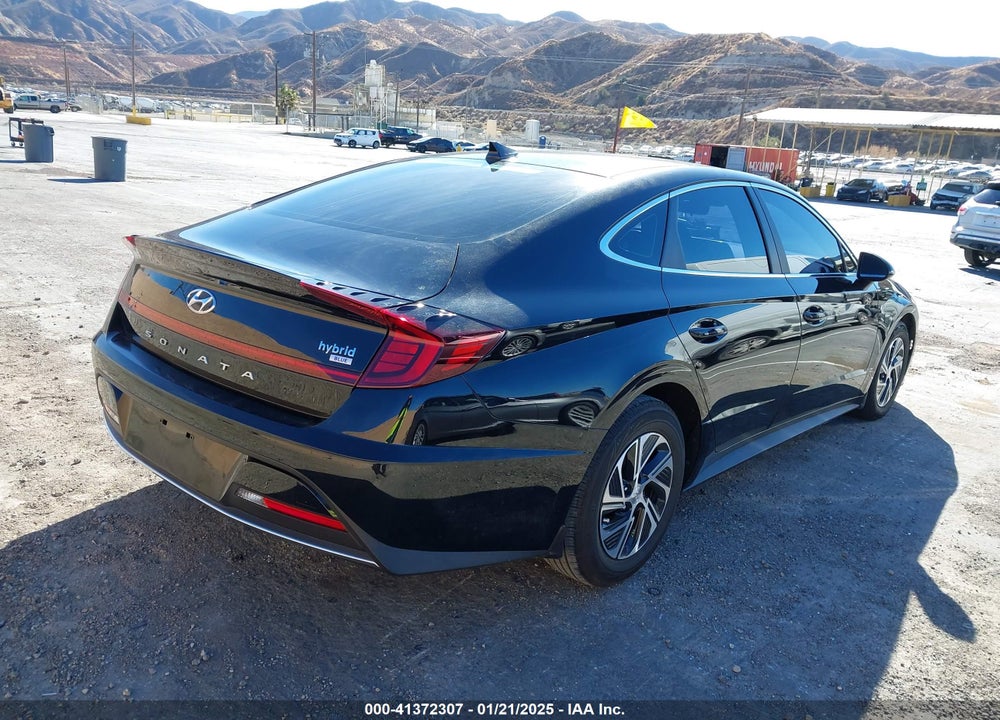 2021 HYUNDAI SONATA VIN: KMHL24JJ1MA023692
