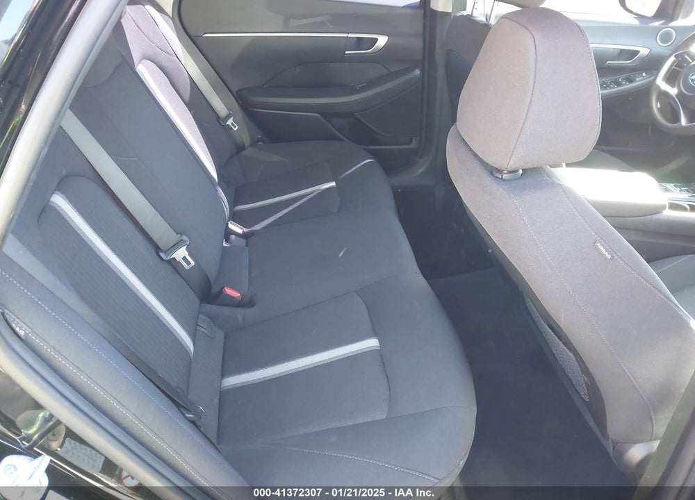 2021 HYUNDAI SONATA VIN: KMHL24JJ1MA023692