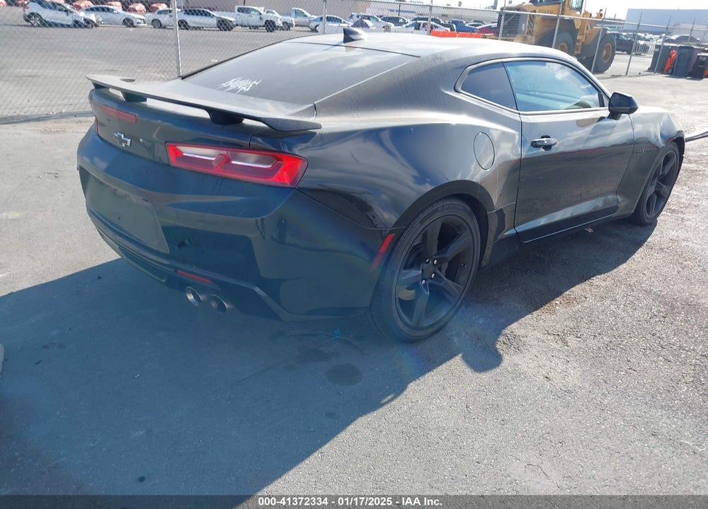 2018 CHEVROLET CAMARO VIN: 1G1FF1R72J0143377