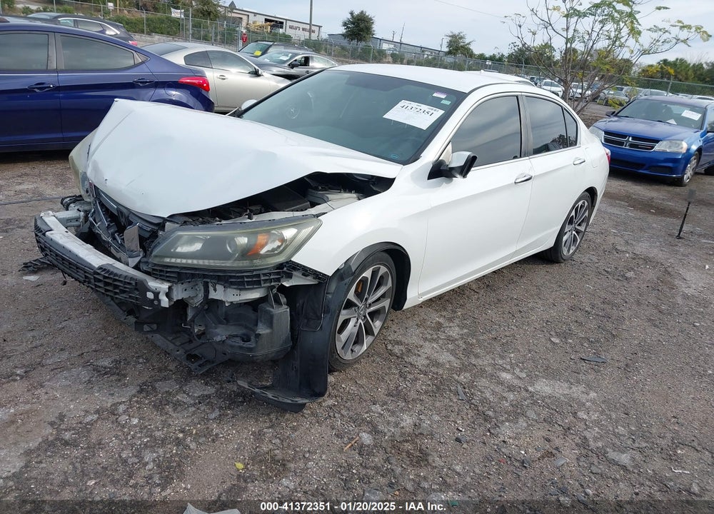 2015 HONDA ACCORD SPORT VIN: 1HGCR2F51FA139589