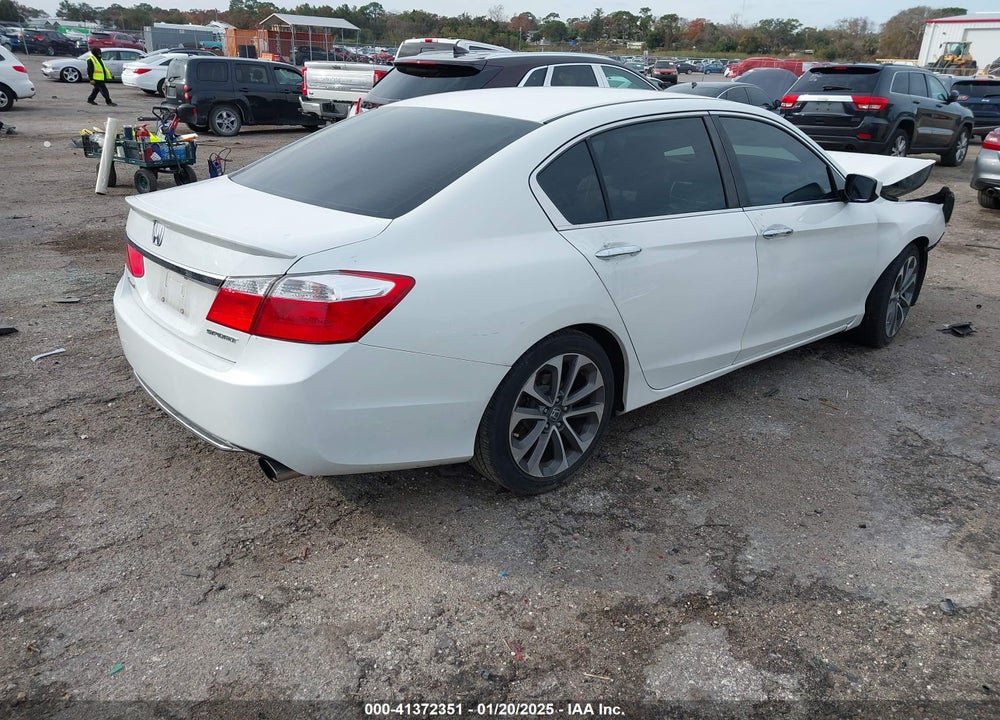 2015 HONDA ACCORD SPORT VIN: 1HGCR2F51FA139589