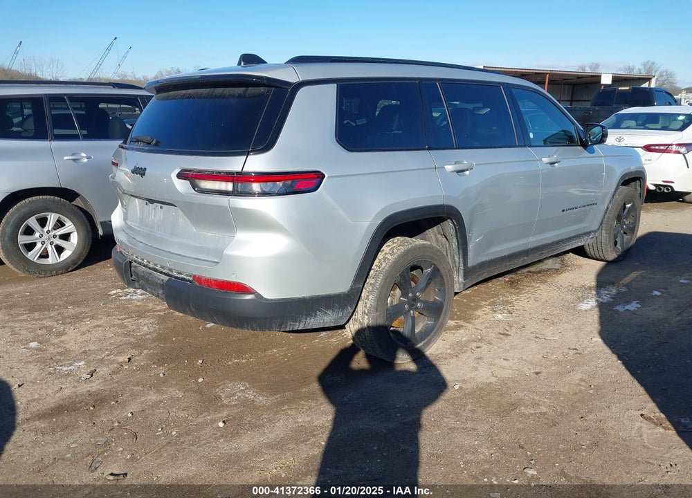 2023 JEEP GRAND CHEROKEE L ALTITUDE 4X2 VIN: 1C4RJJAG1P8883396