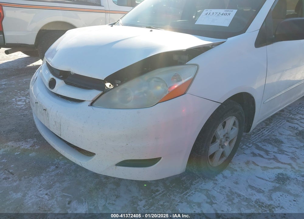 2010 TOYOTA SIENNA LE VIN: 5TDKK4CC2AS332388