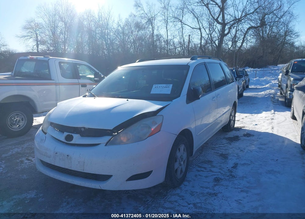 2010 TOYOTA SIENNA LE VIN: 5TDKK4CC2AS332388