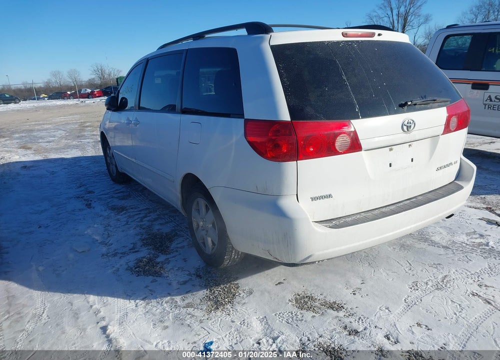 2010 TOYOTA SIENNA LE VIN: 5TDKK4CC2AS332388