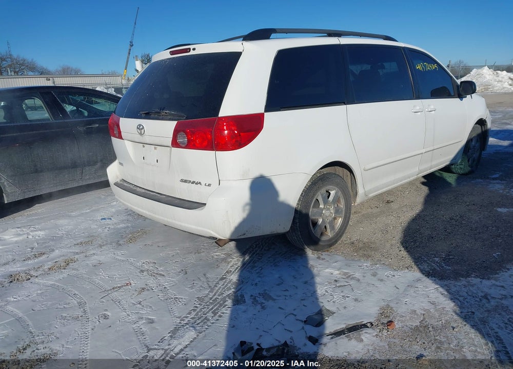 2010 TOYOTA SIENNA LE VIN: 5TDKK4CC2AS332388