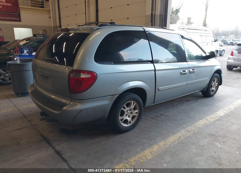 2004 DODGE GRAND CARAVAN SXT VIN: 2D4GP44L14R602832