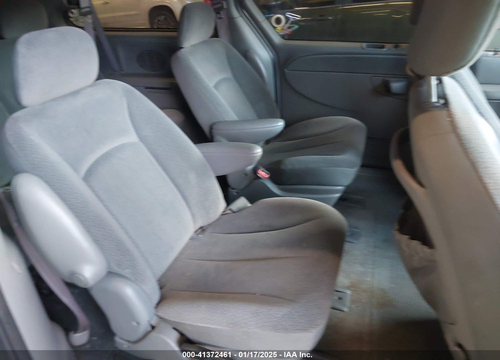 2004 DODGE GRAND CARAVAN SXT VIN: 2D4GP44L14R602832