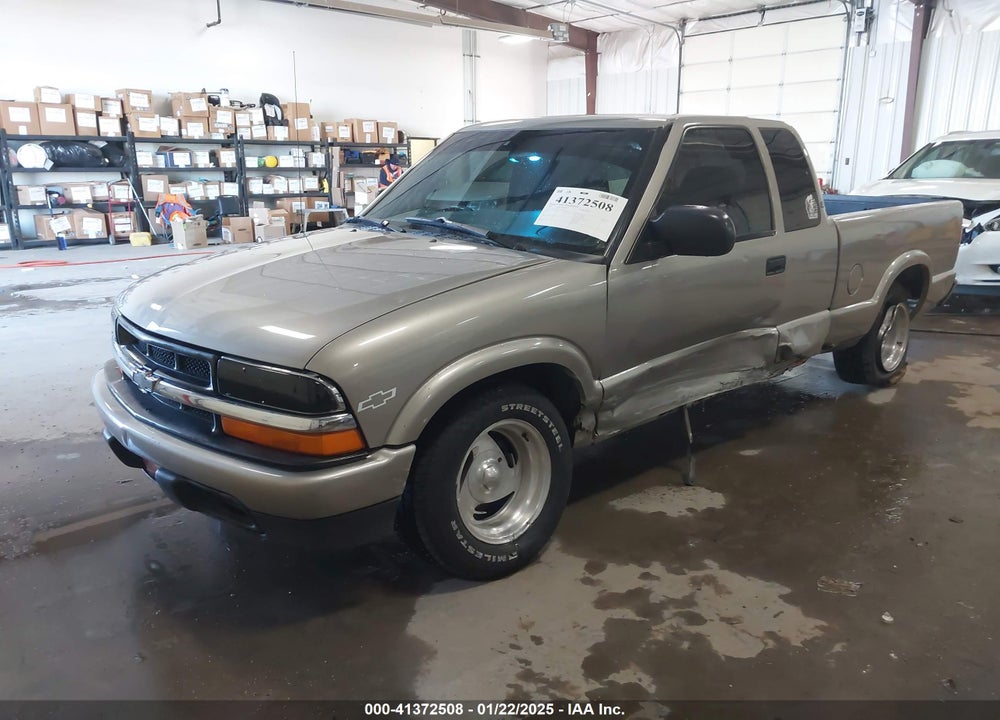 2003 CHEVROLET S-10 LS VIN: 1GCCS19X538117656
