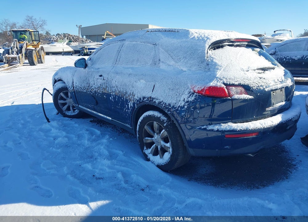2005 INFINITI FX35 VIN: JNRAS08W75X200735