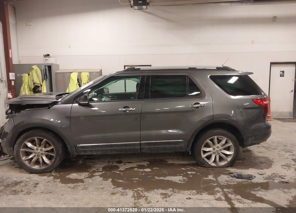 2015 FORD EXPLORER XLT VIN: 1FM5K8D87FGA76213