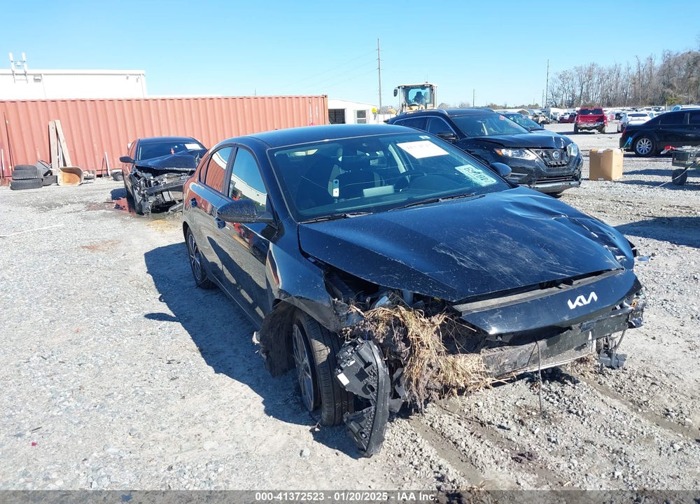 2024 KIA FORTE LXS VIN: 3KPF24AD0RE767686