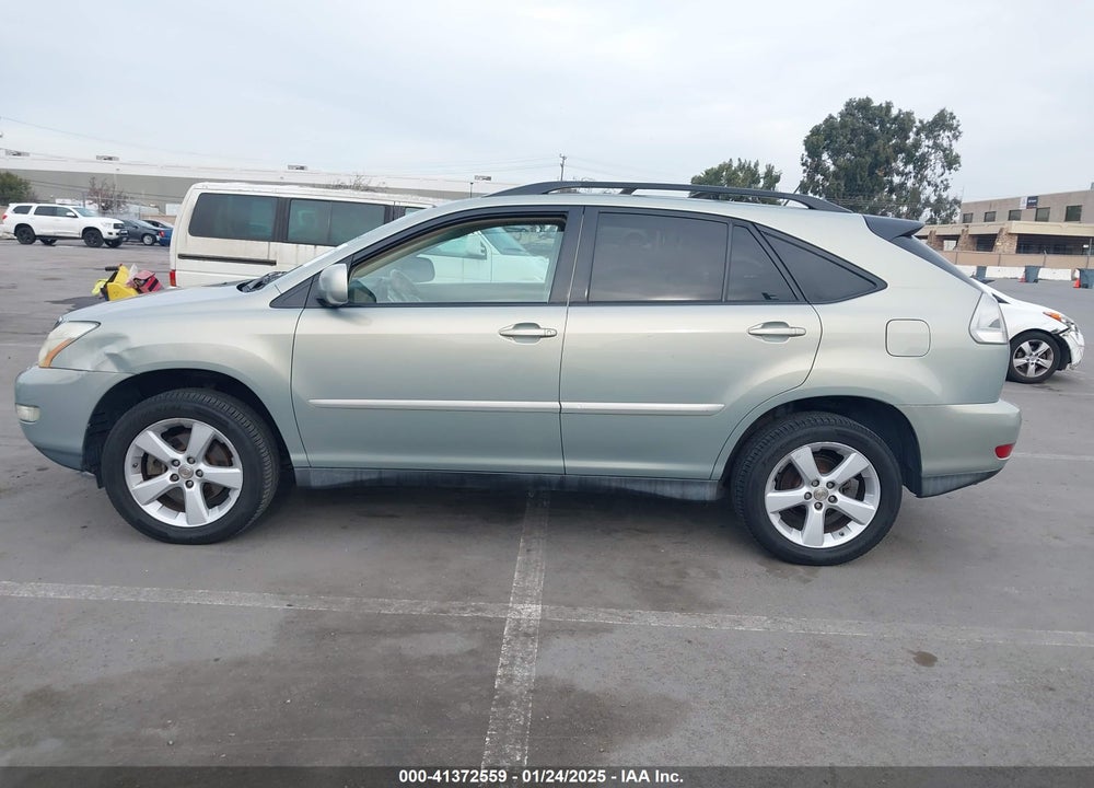 2007 LEXUS RX 350 VIN: 2T2HK31U37C028855