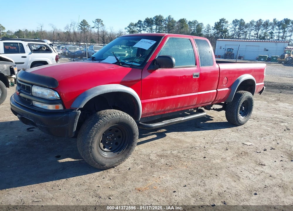 2001 CHEVROLET S-10 LS VIN: 1GCCT19W618246619