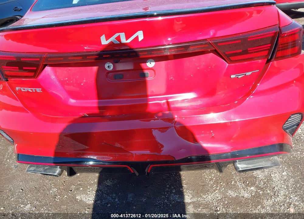 2023 KIA FORTE GT VIN: 3KPF44AC2PE528722