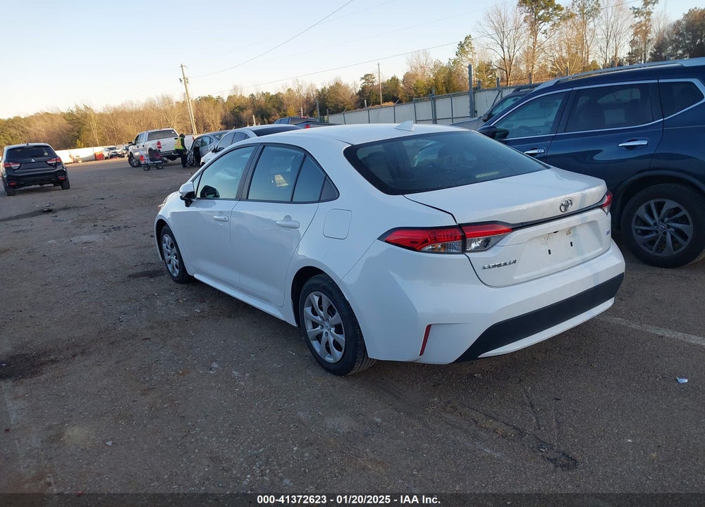 2022 TOYOTA COROLLA LE VIN: 5YFEPMAE7NP358910