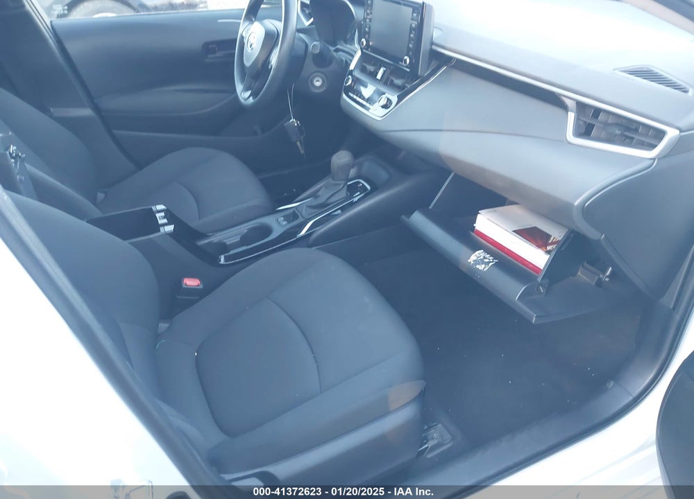 2022 TOYOTA COROLLA LE VIN: 5YFEPMAE7NP358910