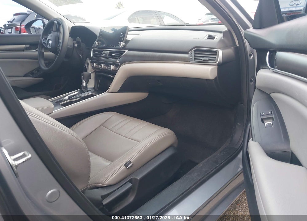 2018 HONDA ACCORD LX VIN: 1HGCV1F17JA084819