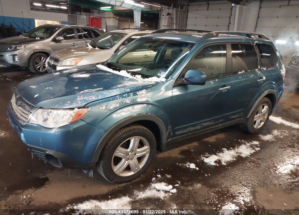 2010 SUBARU FORESTER 2.5X PREMIUM VIN: JF2SH6CC9AH734621