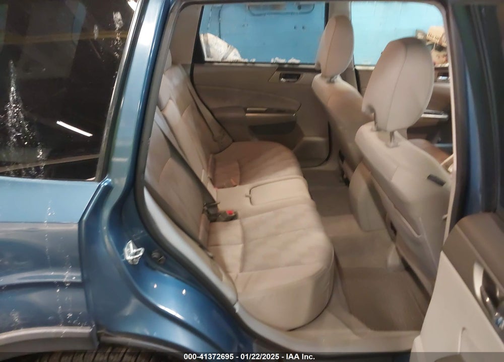 2010 SUBARU FORESTER 2.5X PREMIUM VIN: JF2SH6CC9AH734621
