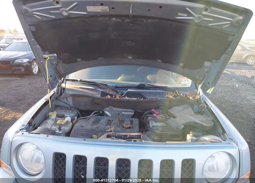 2013 JEEP PATRIOT LATITUDE VIN: 1C4NJRFB2DD279918
