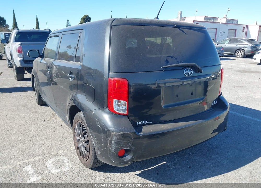 2012 SCION XB VIN: JTLZE4FE0CJ027382