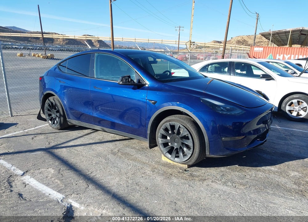 2023 TESLA MODEL Y AWD/LONG RANGE DUAL MOTOR ALL-WHEEL DRIVE VIN: 7SAYGAEE8PF624233