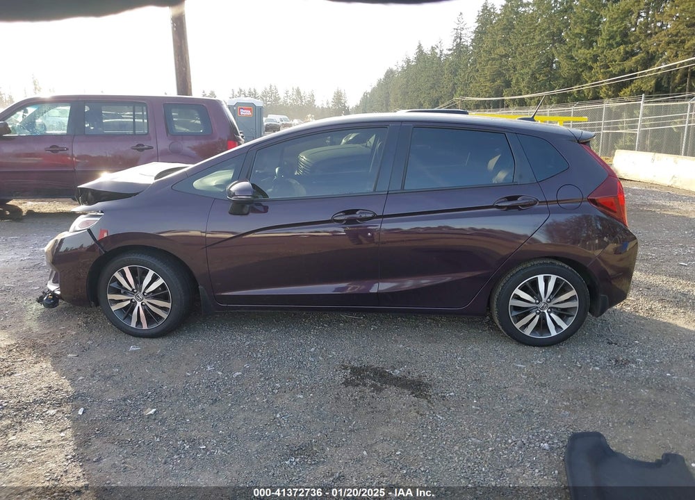 2016 HONDA FIT VIN: 3HGGK5H96GM705662