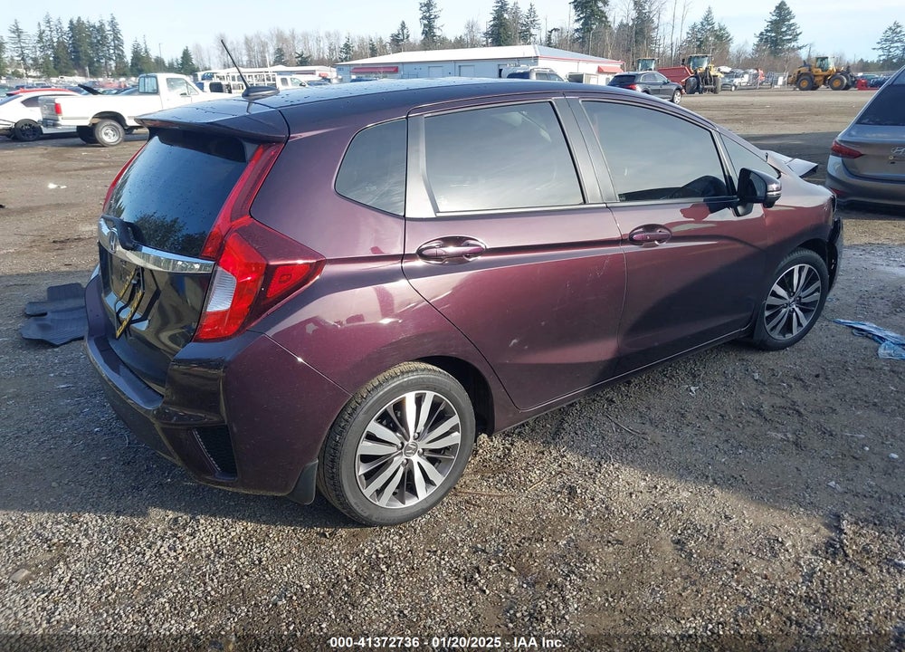 2016 HONDA FIT VIN: 3HGGK5H96GM705662