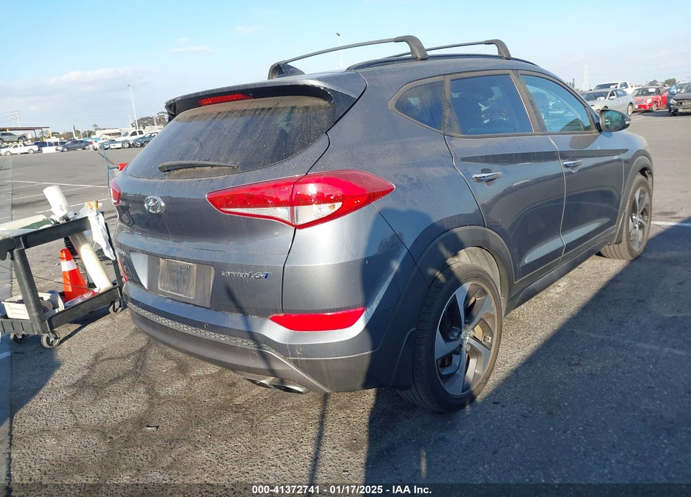 2016 HYUNDAI TUCSON LIMITED VIN: KM8J33A22GU231784