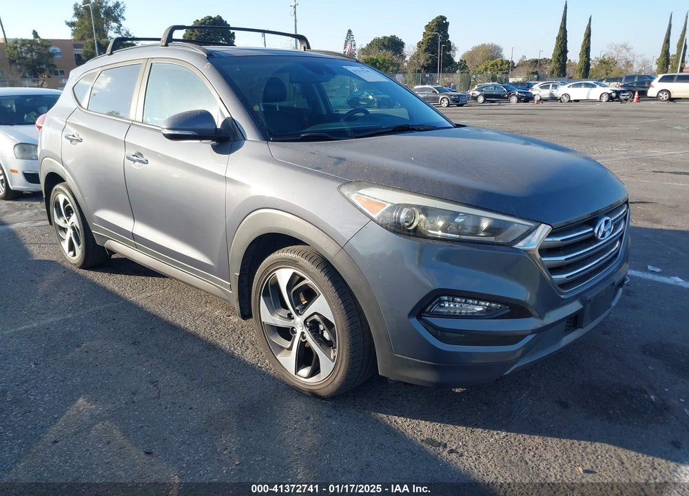 2016 HYUNDAI TUCSON LIMITED VIN: KM8J33A22GU231784