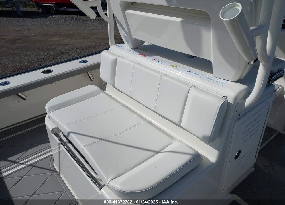 2022 CALCUTTA OTHER VIN: E0T11303D222