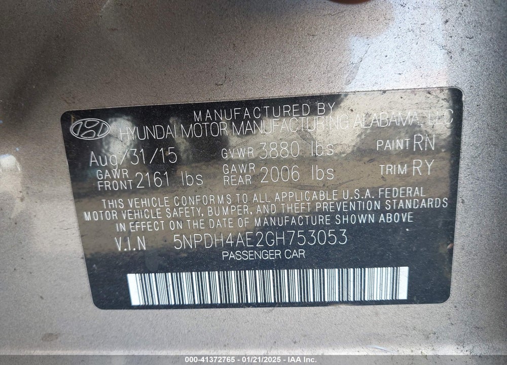 2016 HYUNDAI ELANTRA VIN: 5NPDH4AE2GH753053