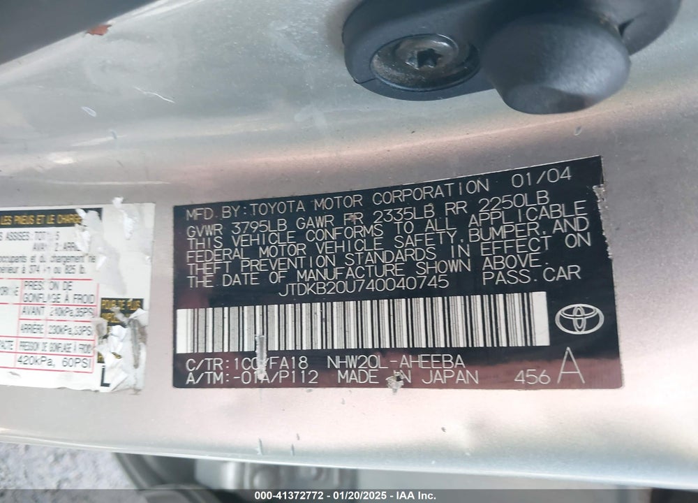 2004 TOYOTA PRIUS VIN: JTDKB20U740040745