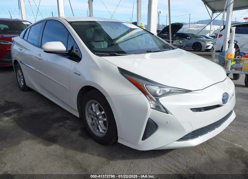 2018 TOYOTA PRIUS THREE VIN: JTDKARFU7J3054710
