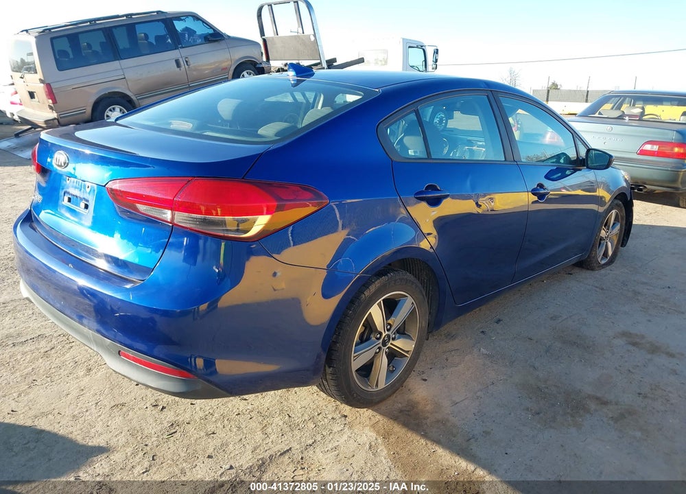 2018 KIA FORTE LX VIN: 3KPFL4A78JE250938