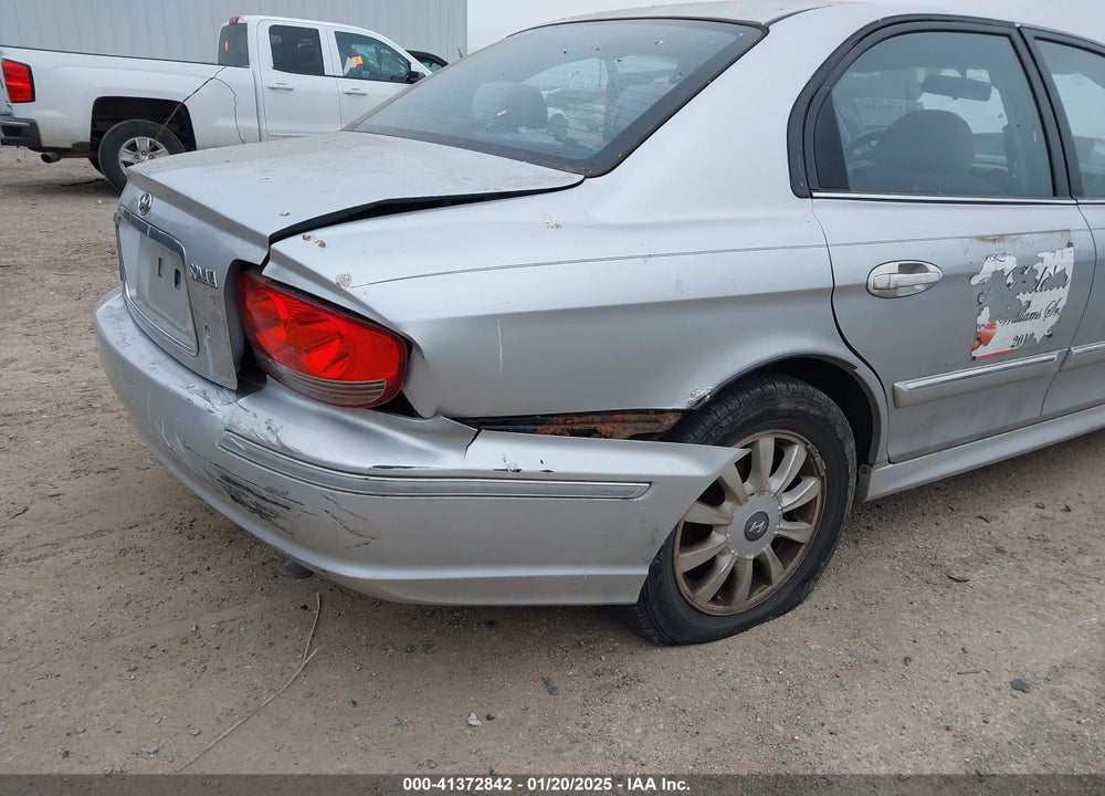 2004 HYUNDAI SONATA GLS/LX VIN: KMHWF35H64A007975