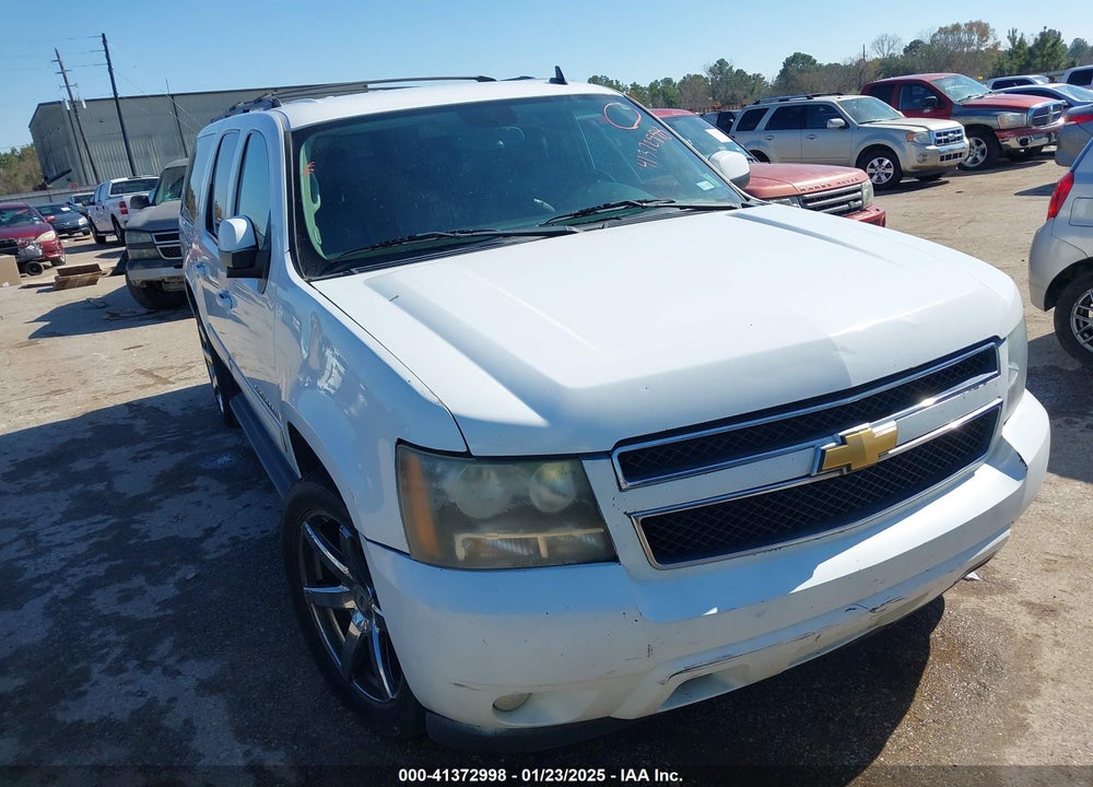 2013 CHEVROLET SUBURBAN 1500 LT VIN: 1GNSCJE06DR351096