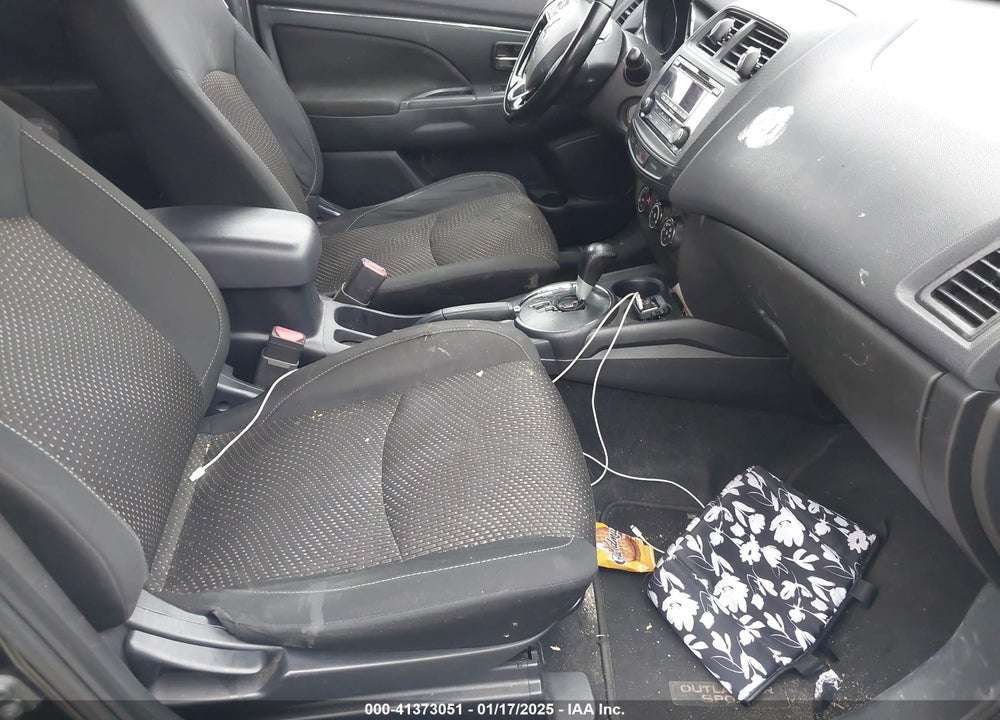 2016 MITSUBISHI OUTLANDER SPORT 2.0 ES VIN: JA4AP3AU0GZ030540