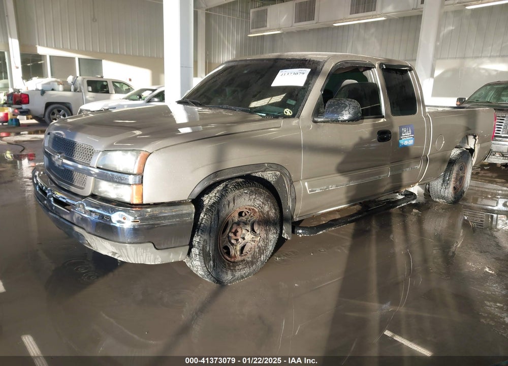 2003 CHEVROLET SILVERADO 1500 LS VIN: 2GCEC19V231358663