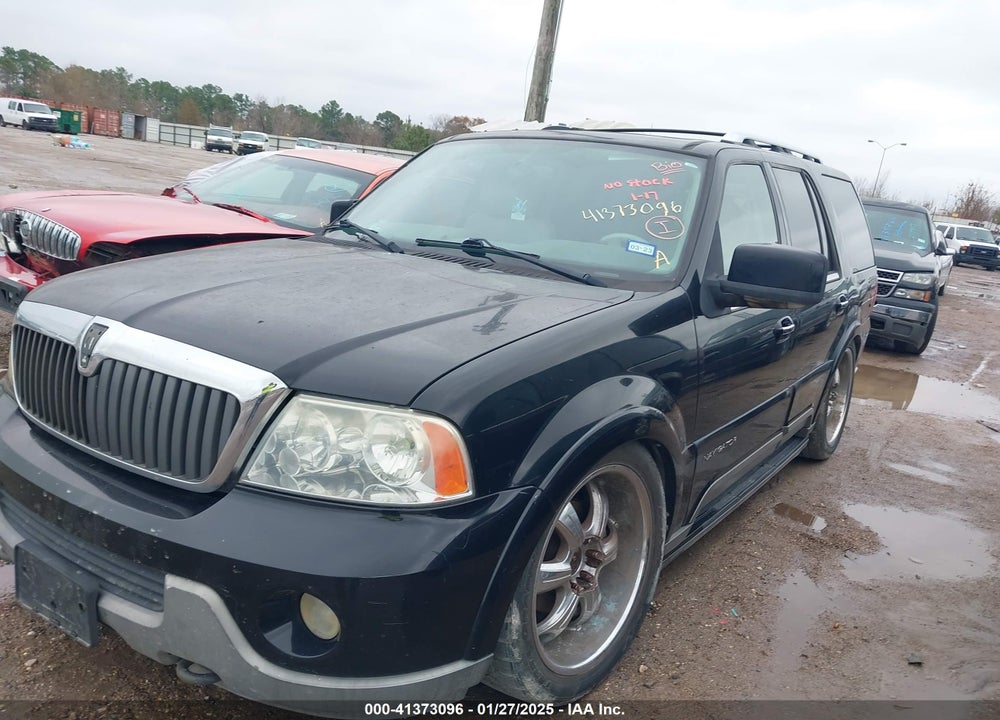 2004 LINCOLN NAVIGATOR VIN: 5LMFU28R24LJ30047
