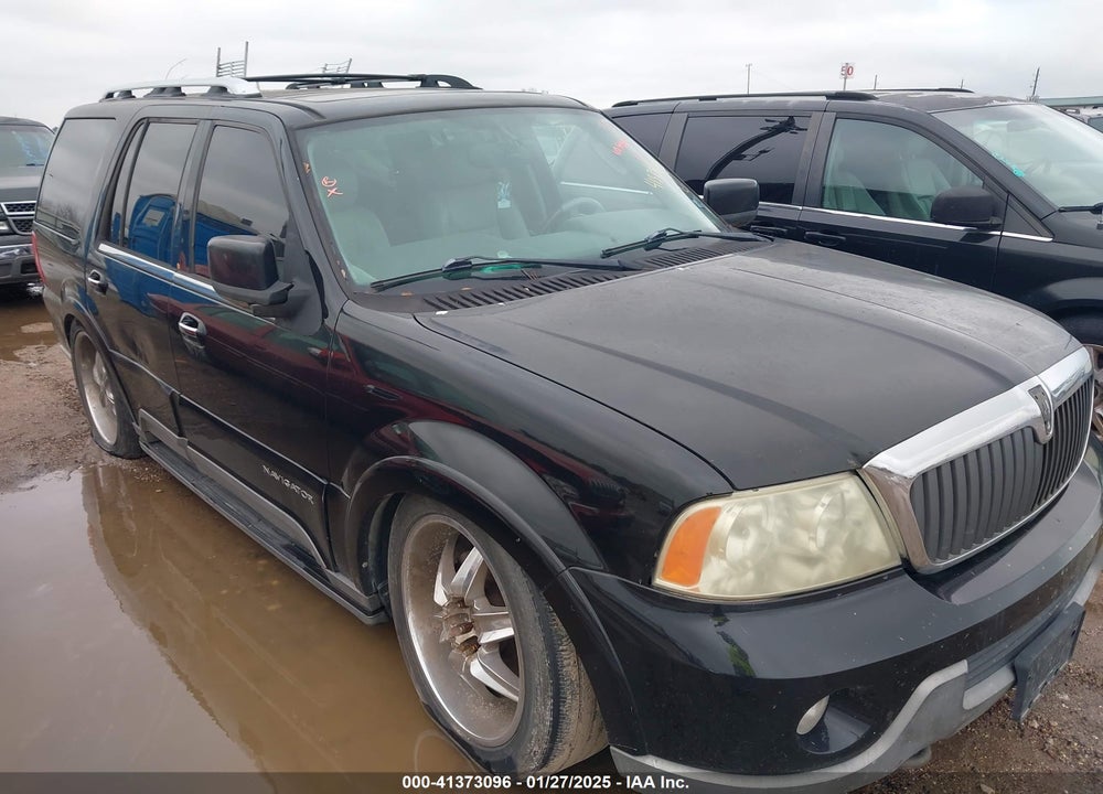 2004 LINCOLN NAVIGATOR VIN: 5LMFU28R24LJ30047
