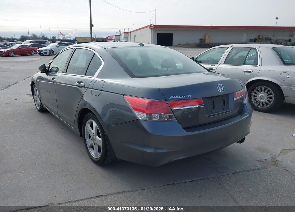 2011 HONDA ACCORD VIN: 1HGCP2F82BA146609