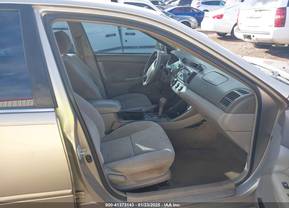 2002 TOYOTA CAMRY LE VIN: 4T1BE32K22U549085