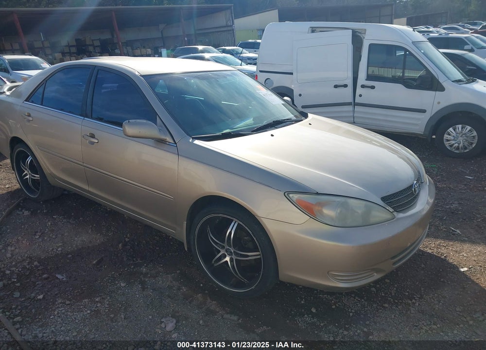 2002 TOYOTA CAMRY LE VIN: 4T1BE32K22U549085