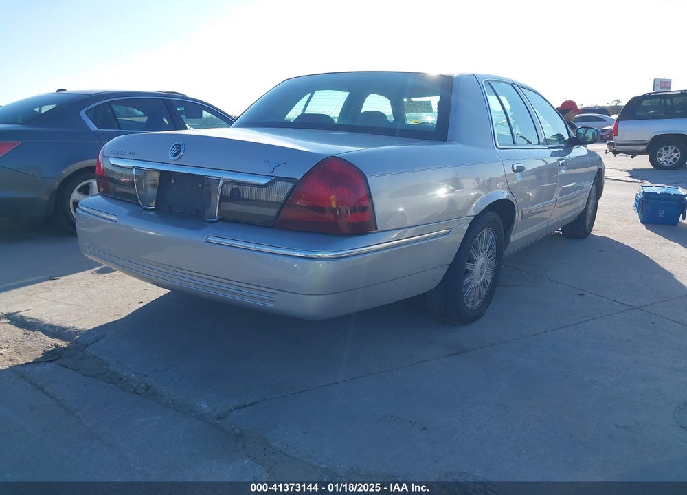 2008 MERCURY GRAND MARQUIS LS VIN: 2MEFM75V38X633728