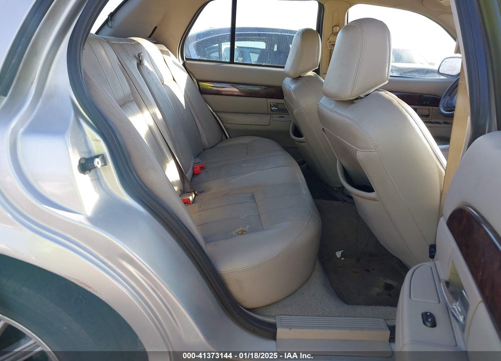 2008 MERCURY GRAND MARQUIS LS VIN: 2MEFM75V38X633728