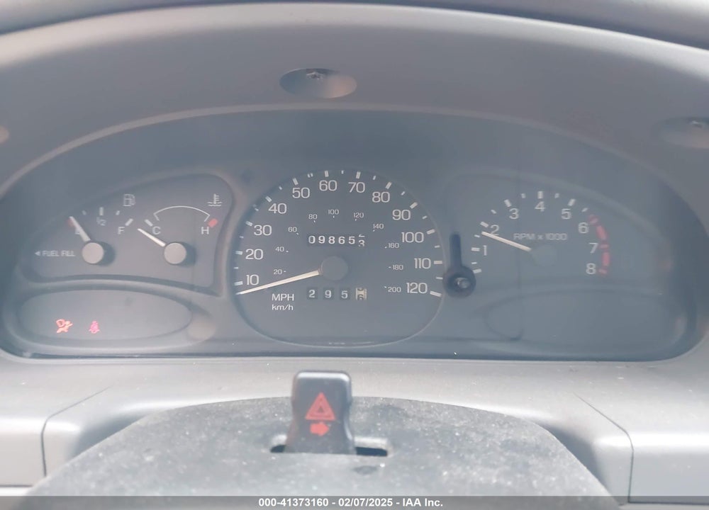 1998 FORD ESCORT SE VIN: 1FAFP13P7WW287272