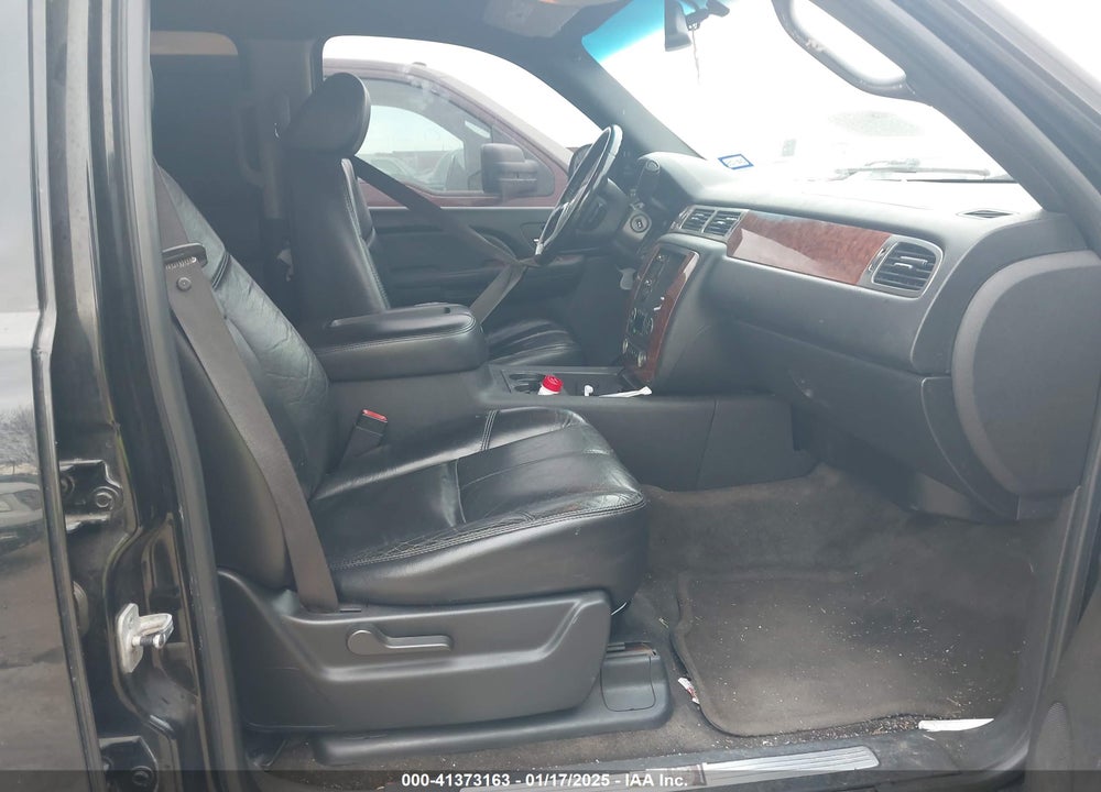 2007 CHEVROLET TAHOE LT VIN: 1GNFC130X7R395790