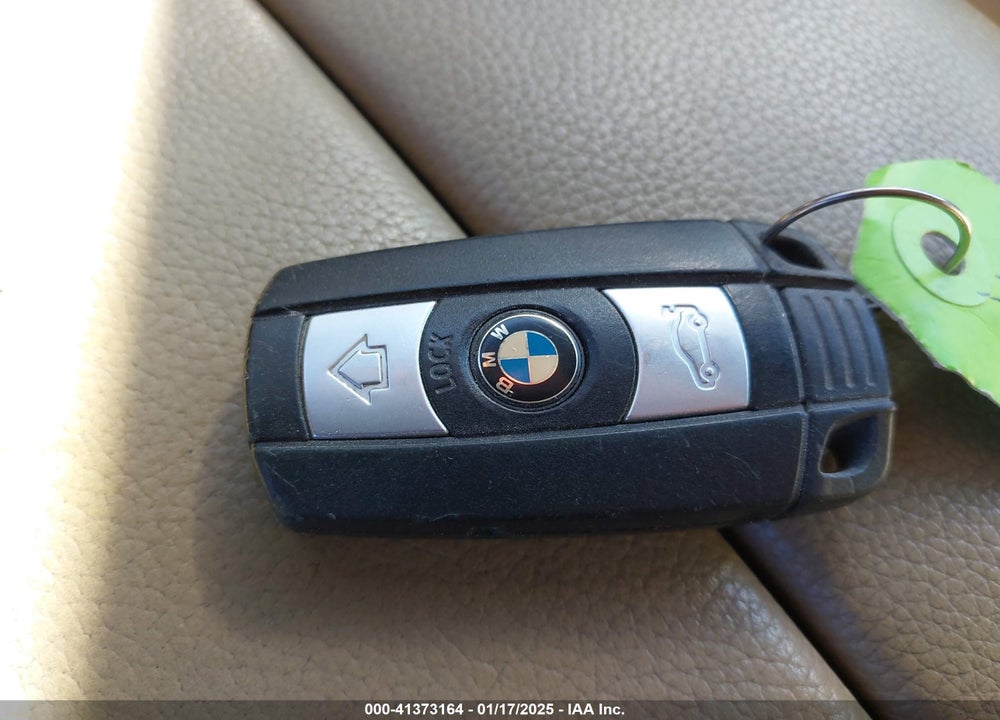 2011 BMW X6 M VIN: 5YMGZ0C56BLK13801